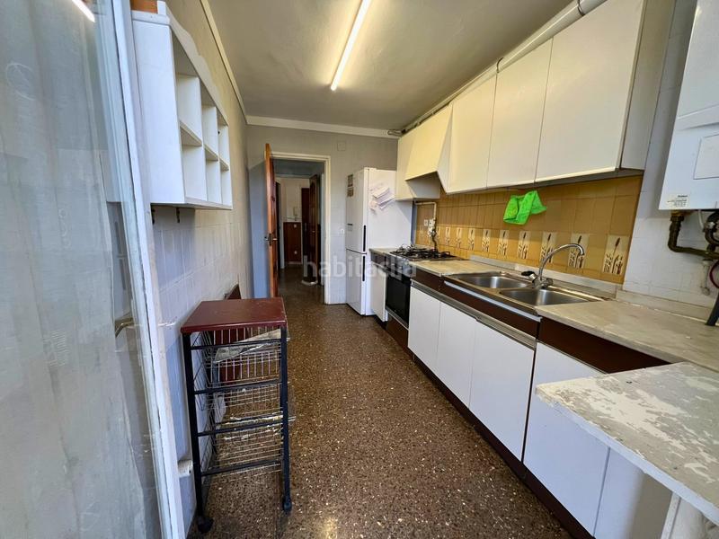 Foto 64701eea-c393-45bd-9ef6-c8c011738f46. Etagenwohnung mit heizung parking in Montilivi Girona