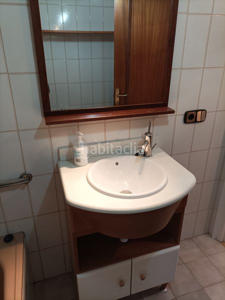Foto bef607de-c274-46d6-9c86-5ba59214f183. Piso en Centre Roses