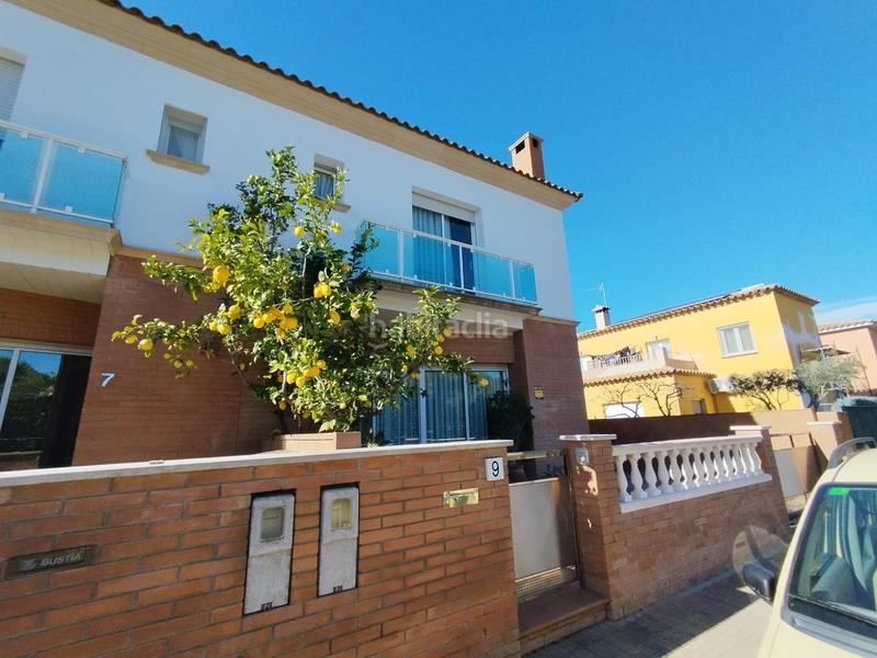 Foto 86647fd9-89b5-4d76-b369-4d21646fe53d. Casa adosada en Poble Calonge