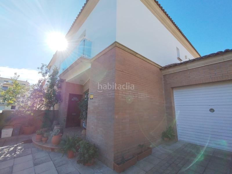 Foto c28f498c-5104-4f84-ada9-63f36ad9662d. Casa adosada en Poble Calonge
