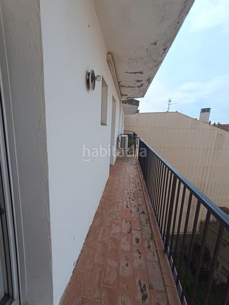 Foto 22ded94f-ffaf-4e28-8d05-6a9efcdbd6aa. Ático en Creu de la Mà Figueres