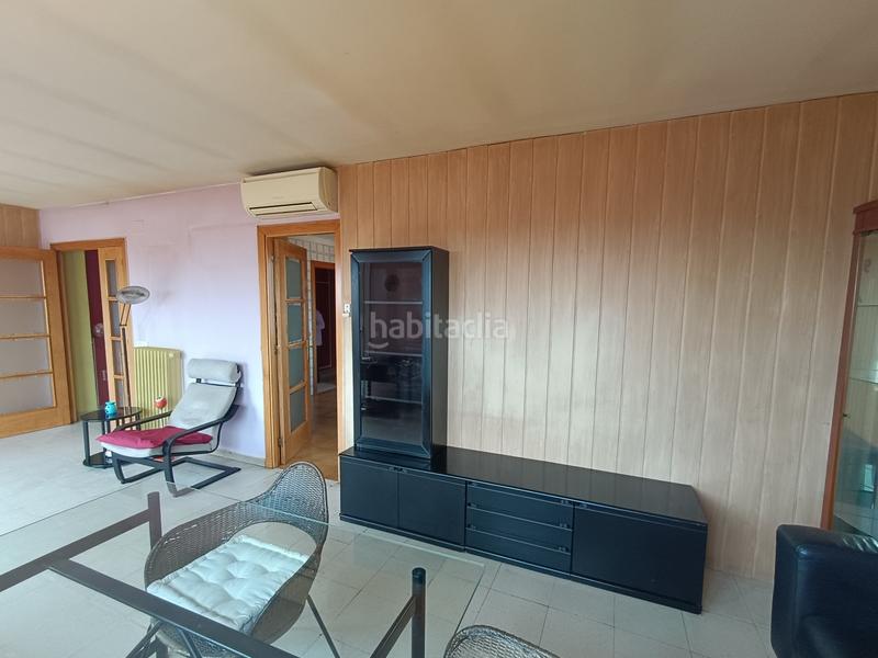 Foto 7b94de3d-e80f-41a1-8448-69362741ff0d. Dachwohnung mit heizung in Creu de la Mà Figueres