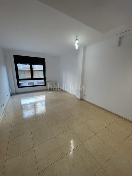 Foto 1c520e57-1038-4a80-b147-e82602a19356. Rent flat with heating in Sant Narcis Girona