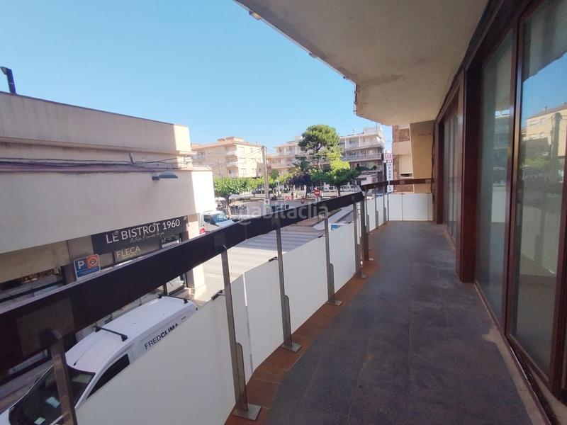 Foto 9445d7d9-f80a-4763-8576-d9c8b1d109bc. Local comercial a Platja Gran Palamós