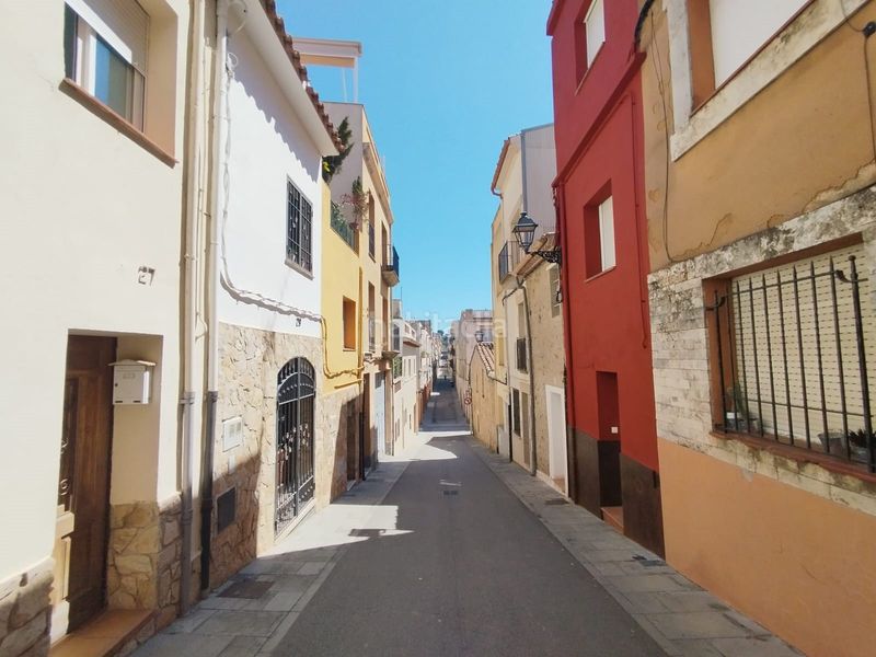 Foto 36eeda60-50a9-4604-a5ea-f48d02ed3fb6. Pis amb calefacció a Eixample Sant Feliu de Guíxols