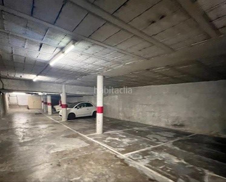 Foto 67d3c3ee-c6b7-4729-b8bb-c00877bdda48. Alquiler parking coche en Eixample Sud-Migdia Girona