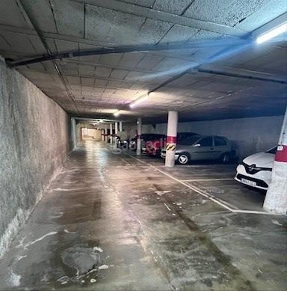 Foto fc46bb8b-a462-4b9f-8cf6-ca78a8b12039. Alquiler parking coche en Eixample Sud-Migdia Girona