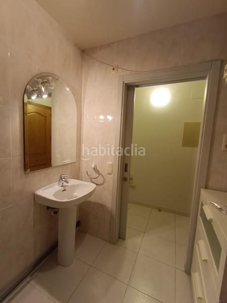 Foto 465adb68-e222-4ac0-9253-ff22fed93732. Alquiler local comercial en Centre Figueres