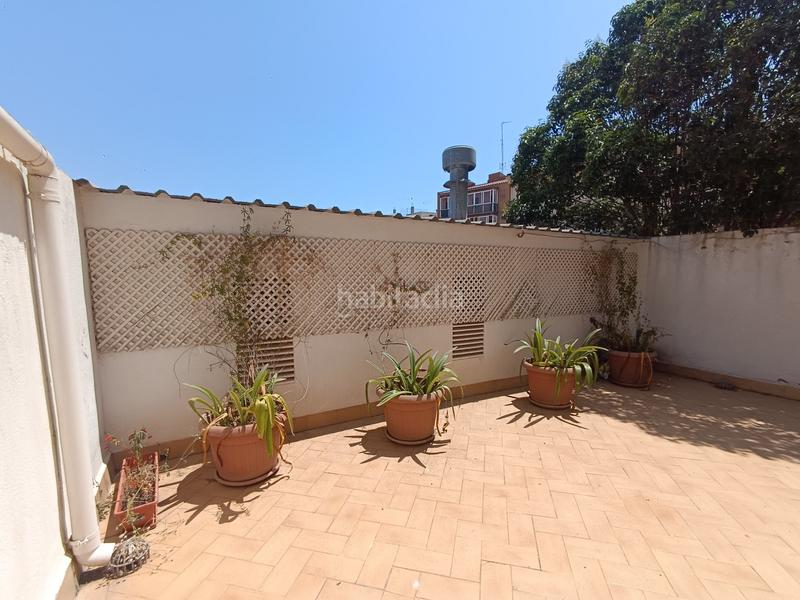 Foto e2cc7dd8-9c56-4ab8-9a56-195ed7cb06d1. Alquiler local comercial en Centre Figueres