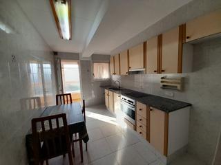 Etagenwohnung  Santa coloma