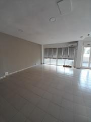 Lloguer Local Comercial  Barcelona
