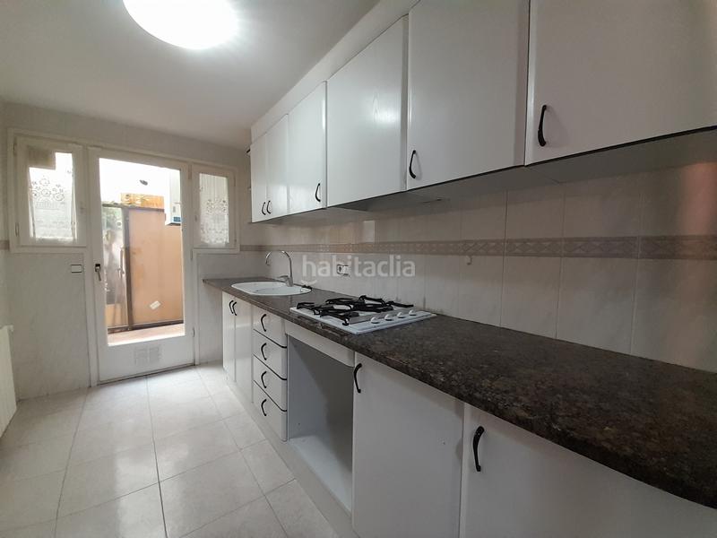 Foto ebddf0fc-9f0c-4db2-a5da-c0c88c0e0cd2. Pis amb calefacció a Olot