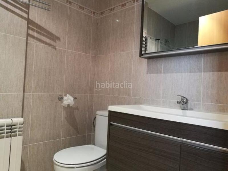 Foto dcc45f4c-4a82-4800-97d1-06d402a588c3. Pis amb calefacció aparcament a Olot