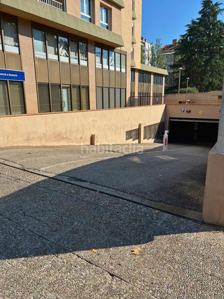 Foto e374848a-d713-4d96-b1ae-b47c84b97665. Parking coche en Eixample Nord Girona