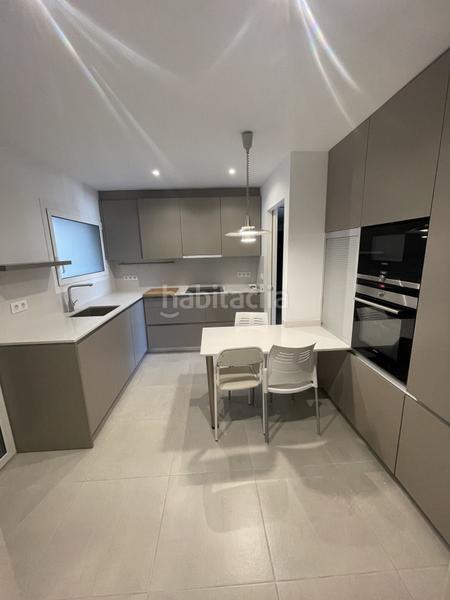 Foto 94e73d26-e9d0-4514-9341-493b3c0ff6bc. Location appartement avec chauffage dans Eixample Nord Girona