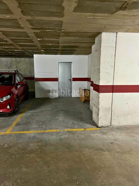 Foto 2e13a806-054d-411e-ac38-f6a8a60c5733. Parking coche en La Devesa Girona