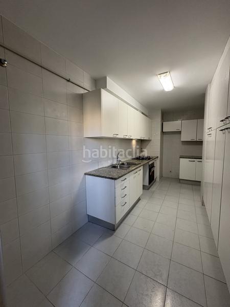 Foto 23bf1b87-b0b5-42cb-97e9-9f0e7273ed62. Affitto appartamento con riscaldamento parcheggio in Girona