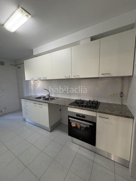 Foto 671a52b8-3943-48e4-b976-f0afaf82127e. Affitto appartamento con riscaldamento parcheggio in Girona
