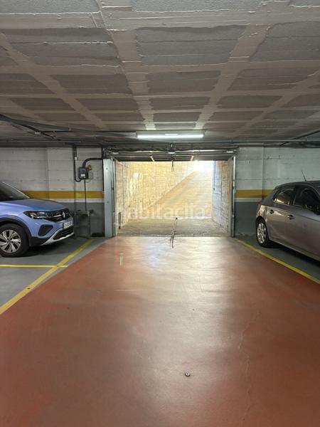 Foto afe4f2bc-6b18-4b89-8408-dda046f6869f. Alquiler piso en Montilivi Girona