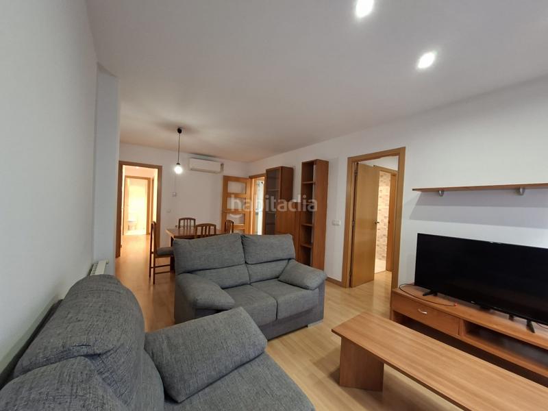 Foto a5eb8035-8466-41c5-8691-6df946da3ddd. Appartamento con riscaldamento in Creu de la Mà Figueres
