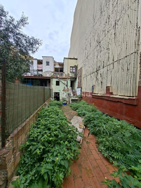 Foto b42da718-a7c8-416e-a6a6-e801b7bacc71. Casa a schiera con parcheggio in Creu de la Mà Figueres