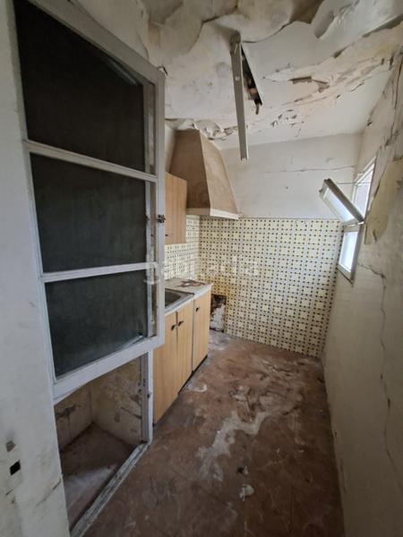 Foto f55b50da-041b-426a-9dc9-a5c25013d1b2. Casa a schiera con parcheggio in Creu de la Mà Figueres