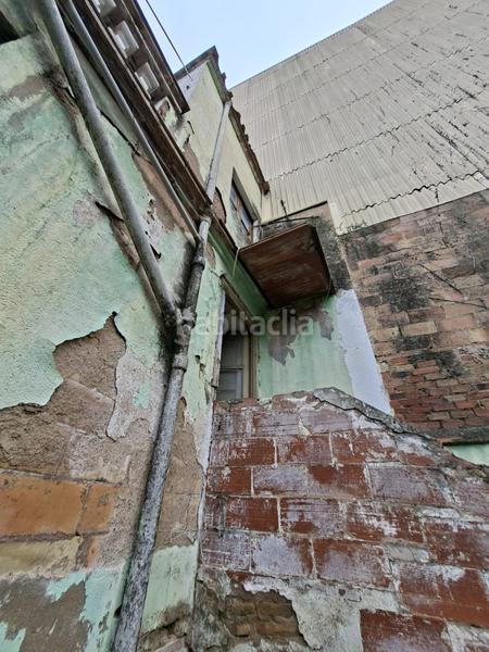 Foto 54af0dd0-d763-43b2-81ac-f34bff1a6123. Casa adossada amb aparcament a Creu de la Mà Figueres