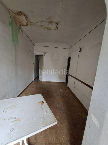 Foto 8d078716-6056-466b-9db5-4f0e13ea2150. Casa adossada amb aparcament a Creu de la Mà Figueres