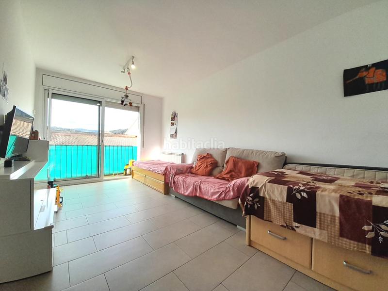 Foto 43c2d9c3-ac76-44fa-9818-e02e72bba378. Pis amb calefacció a Olot