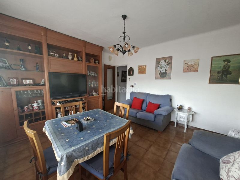 Foto 7452c377-3d42-4135-89a2-f93de73bd595. Pis a Parc Bosc-Castell Figueres