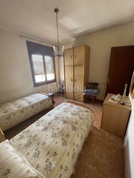 Foto f560a276-9986-437e-ae4e-f40105575388. Casa amb calefacció aparcament a Sils