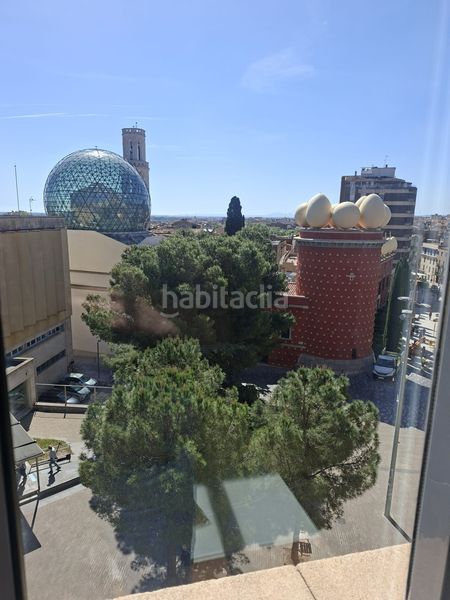 Foto ca734fde-9ea3-4142-9f03-22c3a7c2a01f. Pis amb calefacció aparcament a Eixample-Horta Capallera Figueres