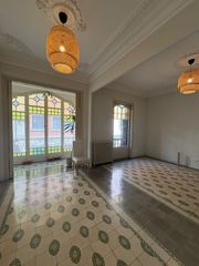 Location Appartement  Juli garreta