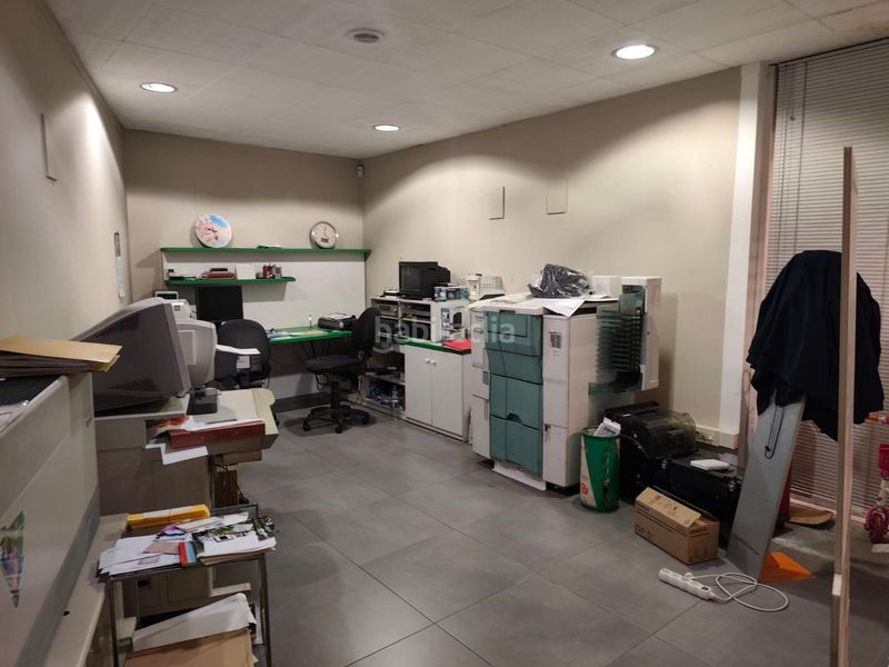 Foto f3a90e7b-7da7-4c48-b13f-b52bc86cff70. Local comercial a Olot