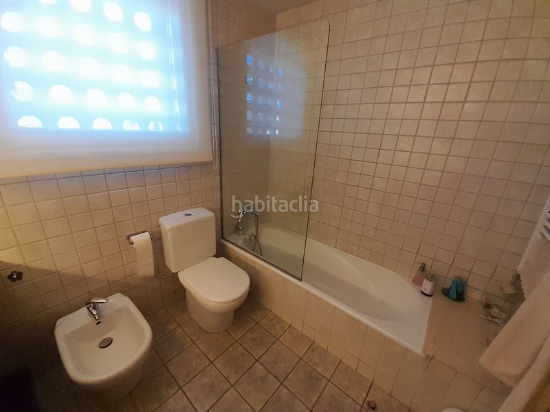 Foto c805b337-a215-4504-ac3e-688a55bb7469. Pis amb calefacció aparcament a Olot