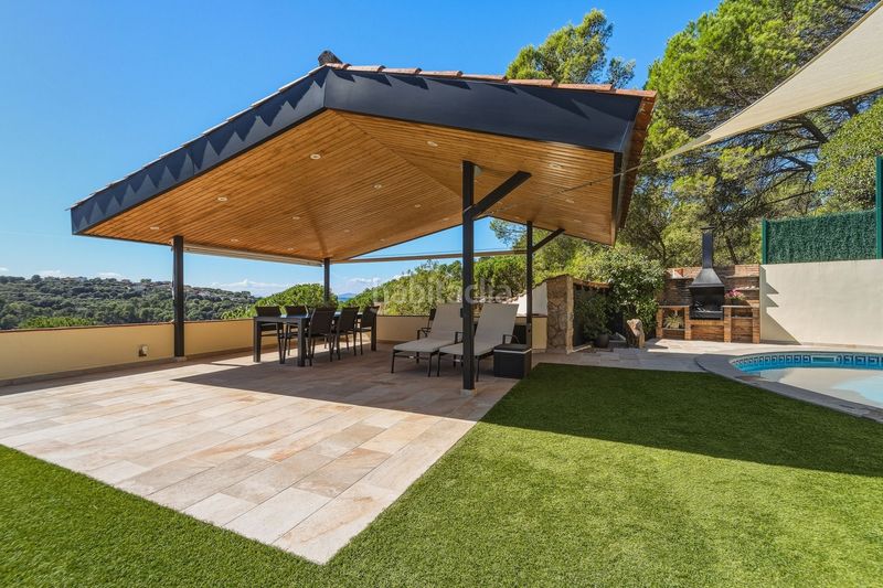 Foto 74177376-d959-460a-acd9-9866c1ebbcdb. Casa amb calefacció piscina a Montjuïc Girona