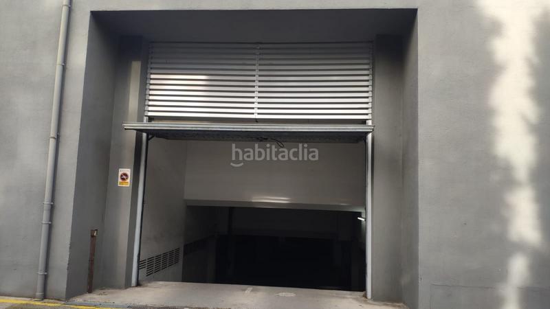 Foto 21dc96ca-b12b-4ad2-97e4-92b2dc373639. Alquiler parking coche en Olot