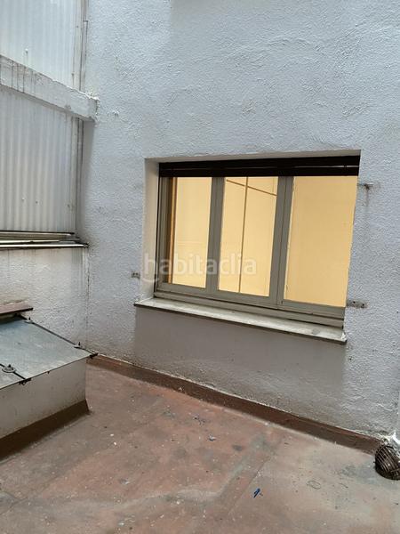 Foto 57599f5f-b2dd-4bc5-9ee0-e6ab251526d6. Alquiler local comercial en Eixample Nord Girona