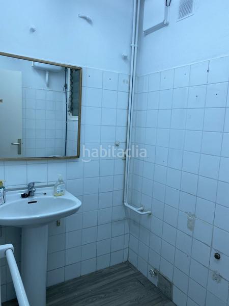 Foto 73477a55-b470-4fc0-b8b7-f160e3076503. Alquiler local comercial en Eixample Nord Girona