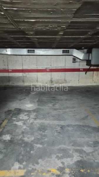 Foto b2bf0d58-edff-4e45-8ee3-ac3df5f1a066. Aparcament cotxe a La Devesa Girona