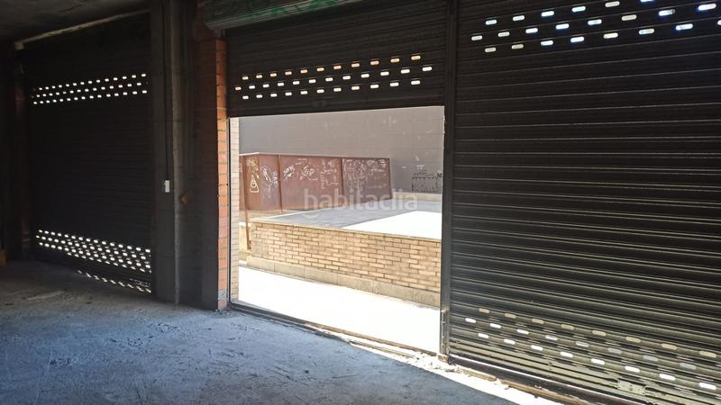 Foto 51e6b96b-65e6-458f-a4f3-5c445d130d53. Alquiler local comercial en Eixample Sud-Migdia Girona