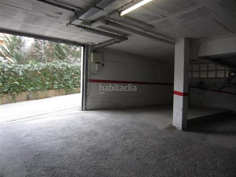 Foto 512f4fd6-2e7d-4ca8-b976-8e7219a10ff3. Lloguer aparcament cotxe a Eixample Sud-Migdia Girona