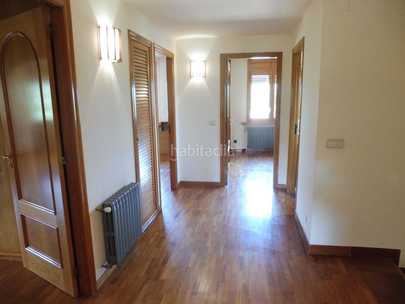 Foto a25177fa-9cf4-45ad-b841-3b4957ddd984. Haus mit heizung parking in Palau Girona