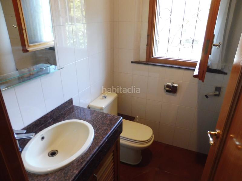 Foto b58a6541-a37e-4f4c-86b5-27b617708477. House with heating parking in Palau Girona