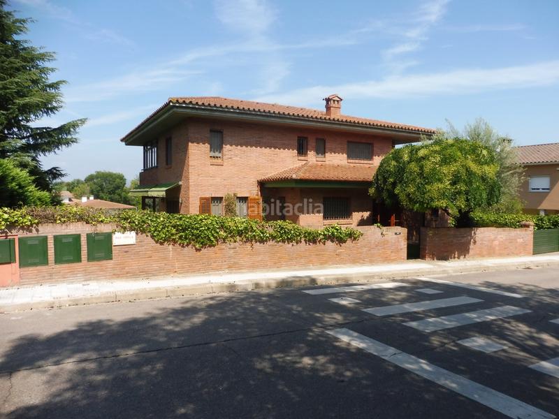 Foto a8ffe647-e506-42fd-84fd-f5a173b9a127. Maison avec chauffage parking dans Palau Girona