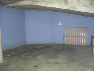 Aparcament cotxe  Vella de la deu