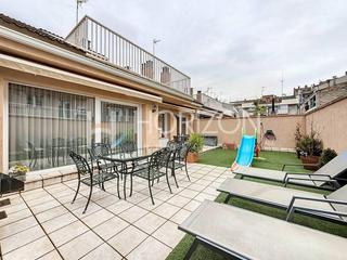 Maison jumelée  Prudenci comellas. Impresionante  casa  en el centro de manresa