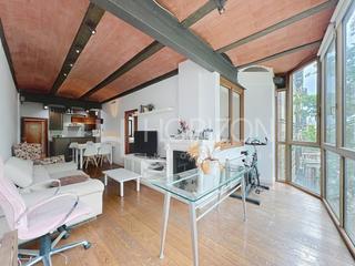 Flat  Pau claris. Piso espectacular listo para vivir en plaza urquinaona