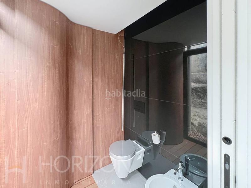 Foto a80783cc-340b-4020-8a4f-1fc012e2445e. Casa espectacular casa con jardín en Cervelló