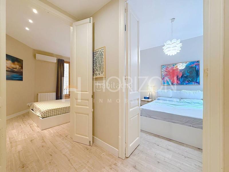 Foto 18eec2e1-c73f-445d-8d26-8fb11a74a192. Piso elegante y amplio piso en venta en el eixample, Sant Antoni en Barcelona
